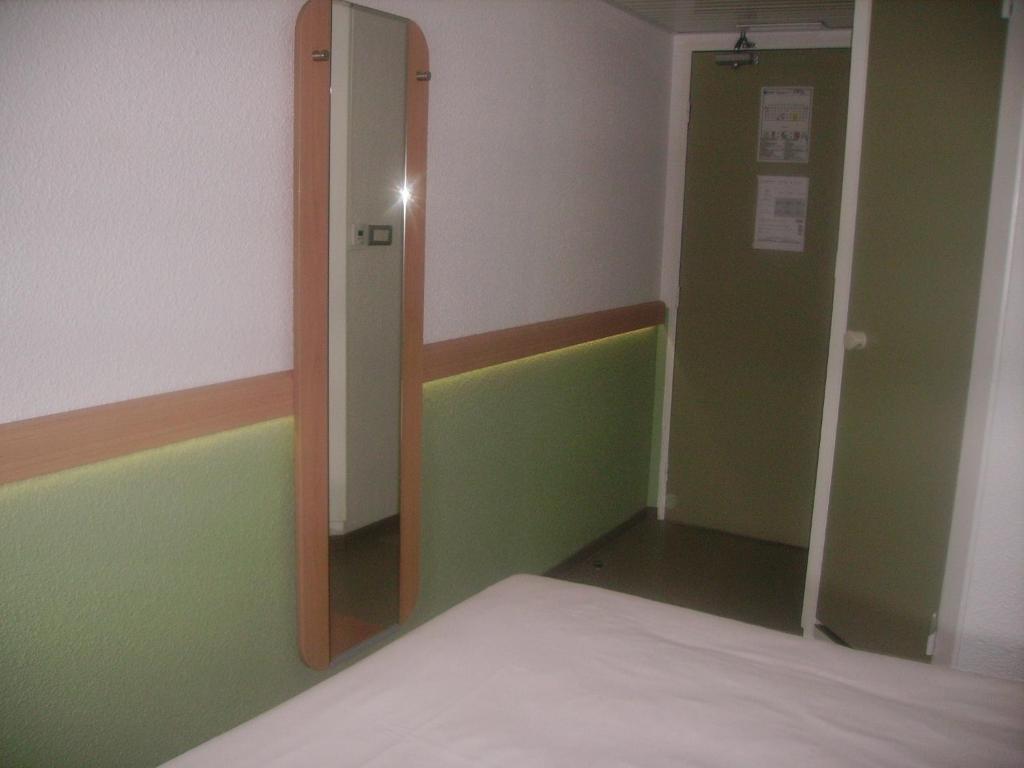ibis budget Remiremont Kamer foto