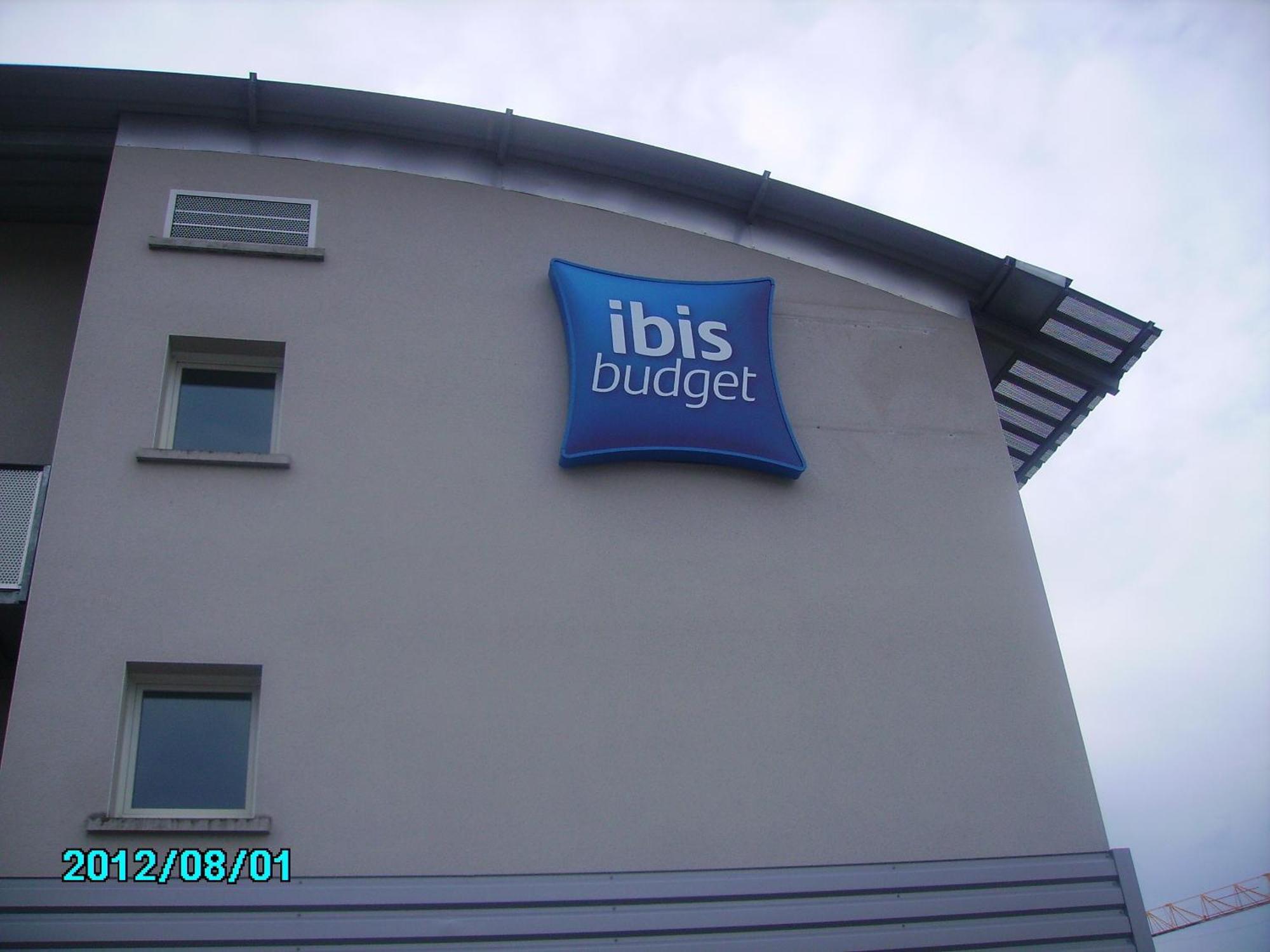 ibis budget Remiremont Buitenkant foto
