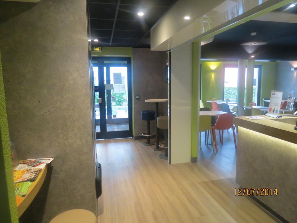ibis budget Remiremont Buitenkant foto