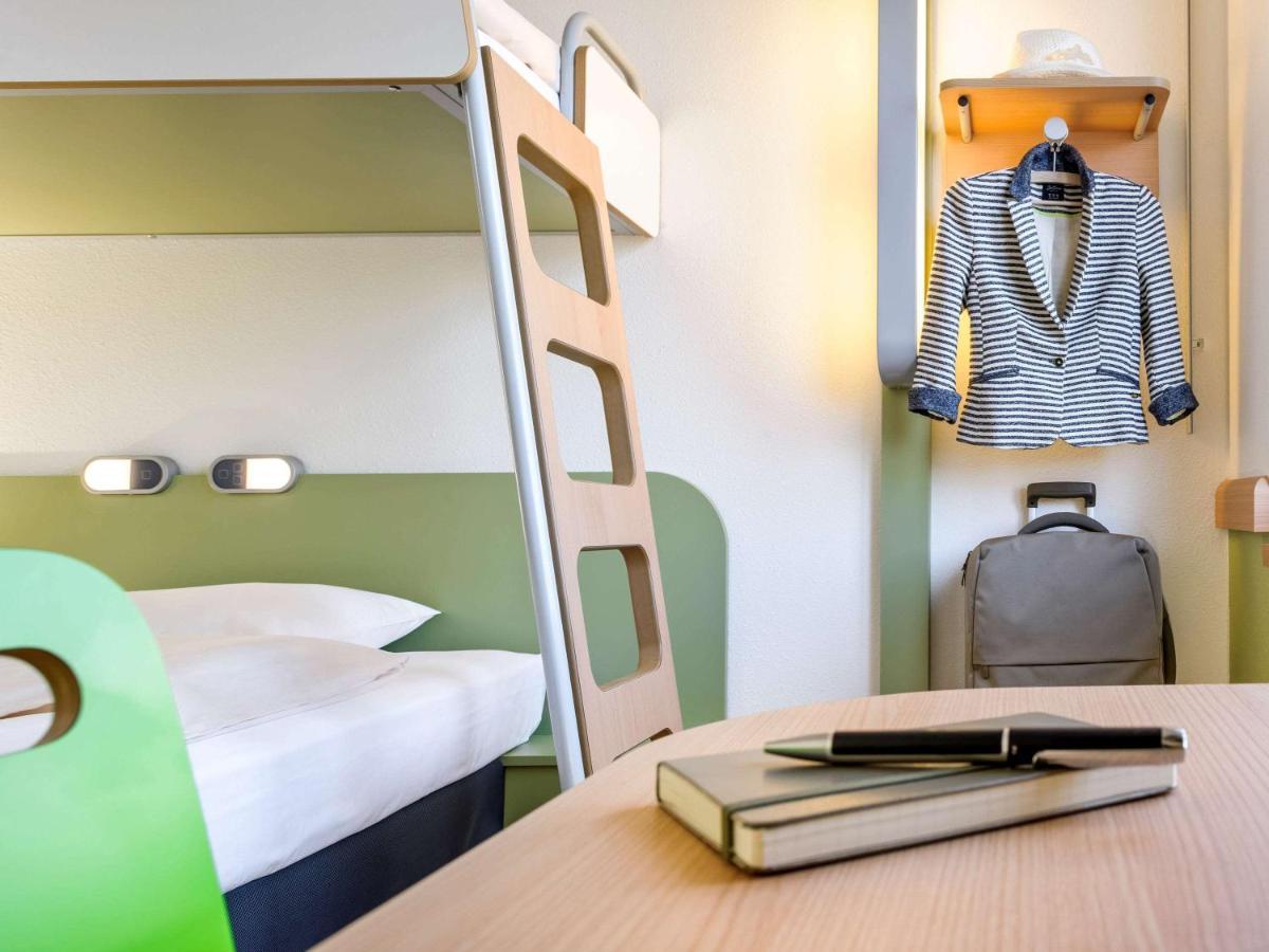 ibis budget Remiremont Buitenkant foto